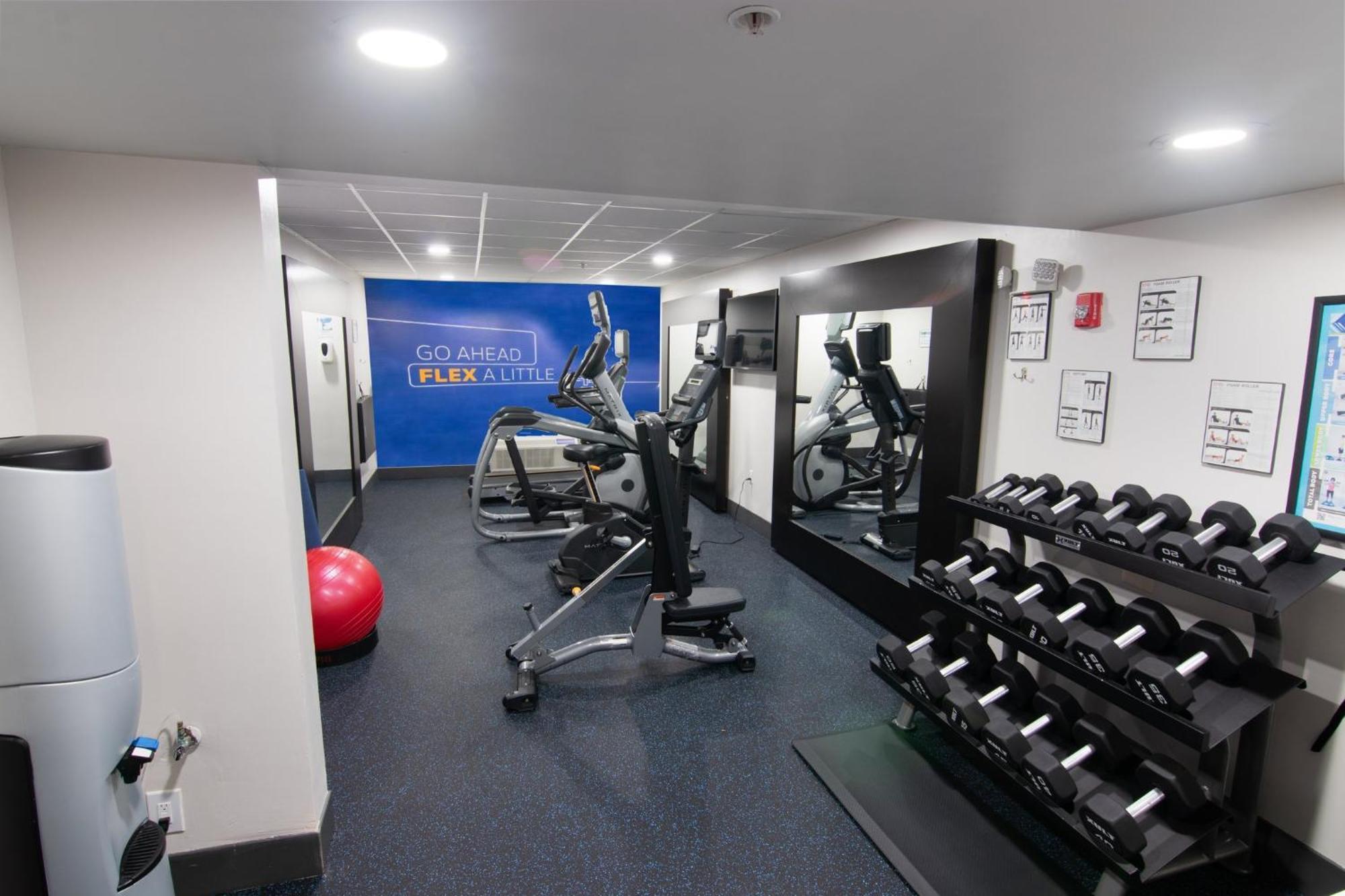 Holiday Inn Express And Suites Fort Lauderdale Airport West By Ihg Davie Zewnętrze zdjęcie