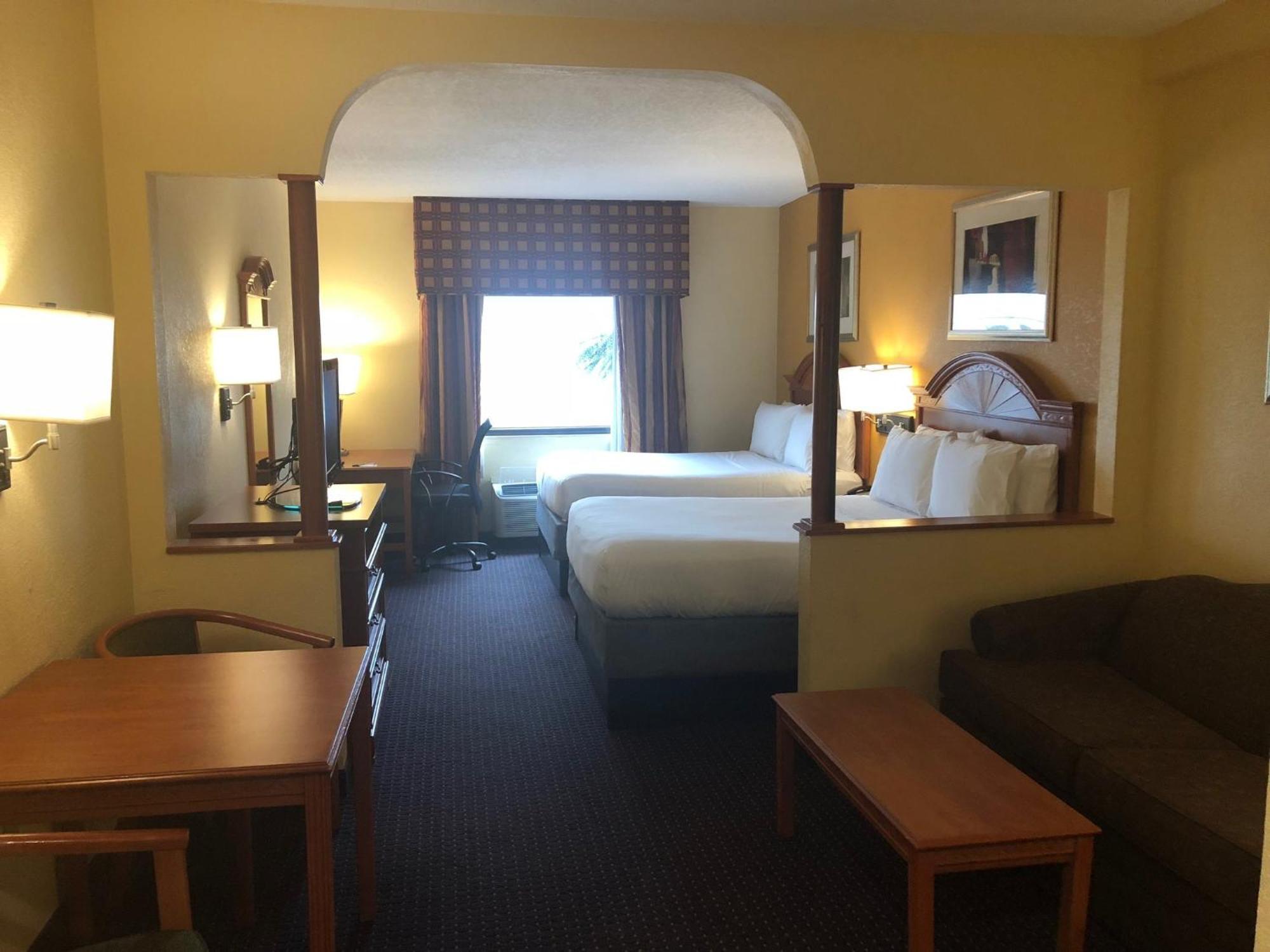 Holiday Inn Express And Suites Fort Lauderdale Airport West By Ihg Davie Zewnętrze zdjęcie